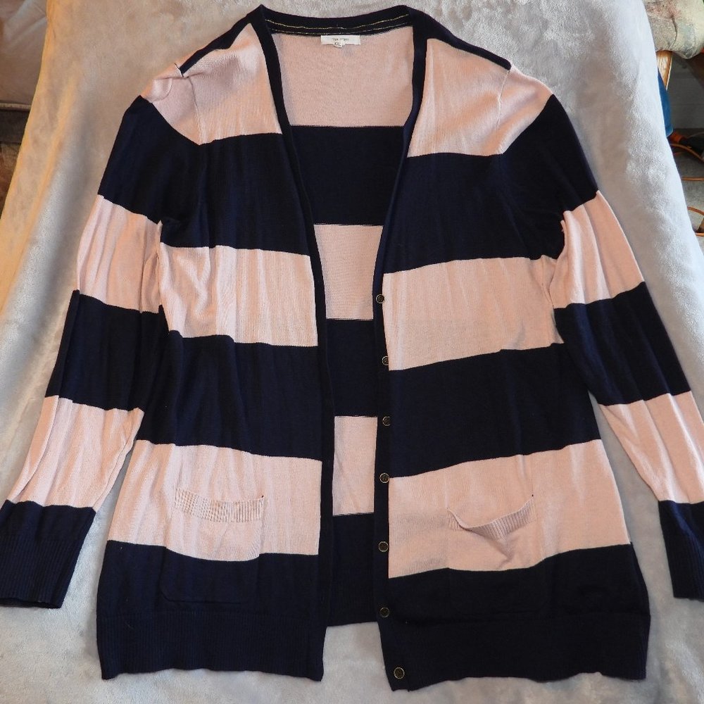 Maurices Like New Pink and Navy Cardigan